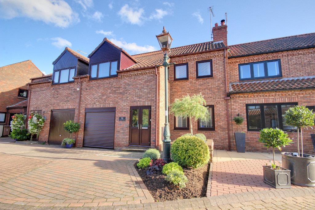 Waltham Lane, Beverley
